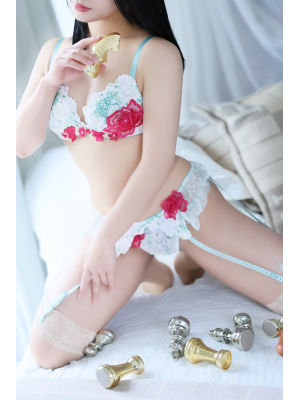 福岡高級デリヘル PETIT LEMANS「プチルマン」のお知らせ - 本物の美女だけを厳選。極上の出会いはここに。